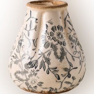 Magnolia Fluted Dusty Blue and White Distressed Vase Size Small